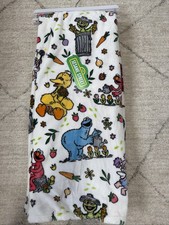 NWT Sesame Street ELMO Spring Gardening Theme Plush Throw Blanket 50 x 60
