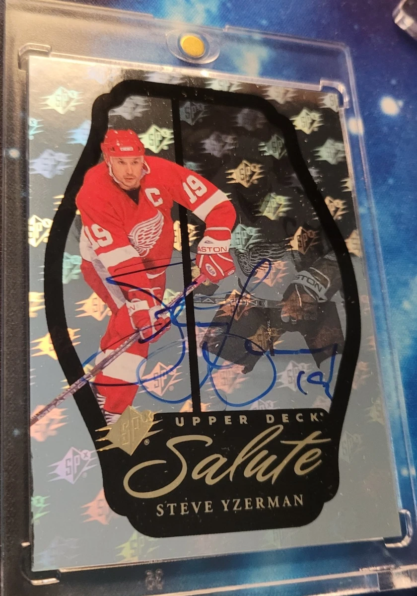 25+ Steve Yzerman Ice Hockey Autographed Sports Trading Card