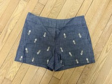 Loft The Riviera Short Blue Chambray Embroidered Pineapple Womens Size 4