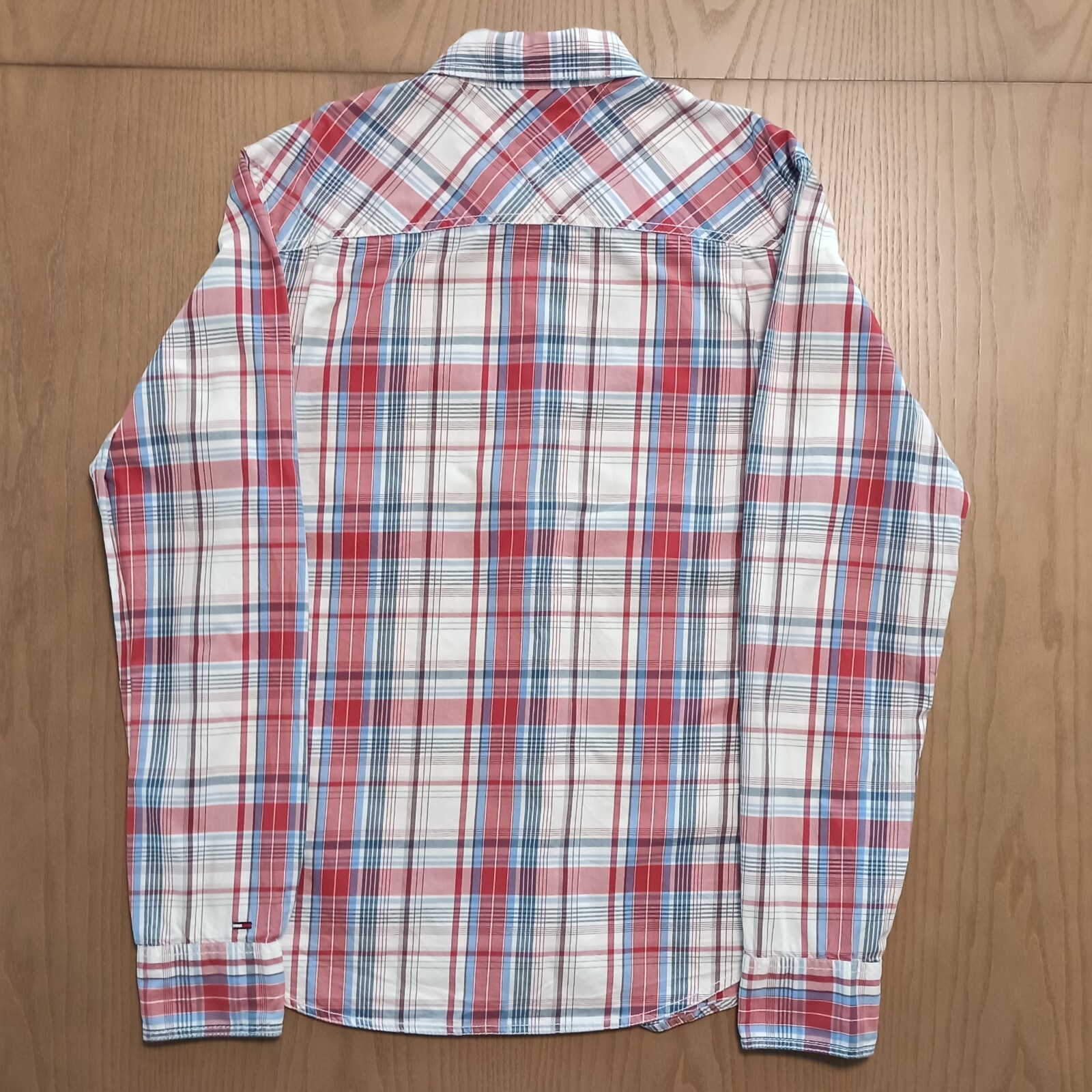 Tommy Hilfiger-Denim Mens Shirt Size L Button-Up Cotton Blue Red Check Plaid thumbnail 2