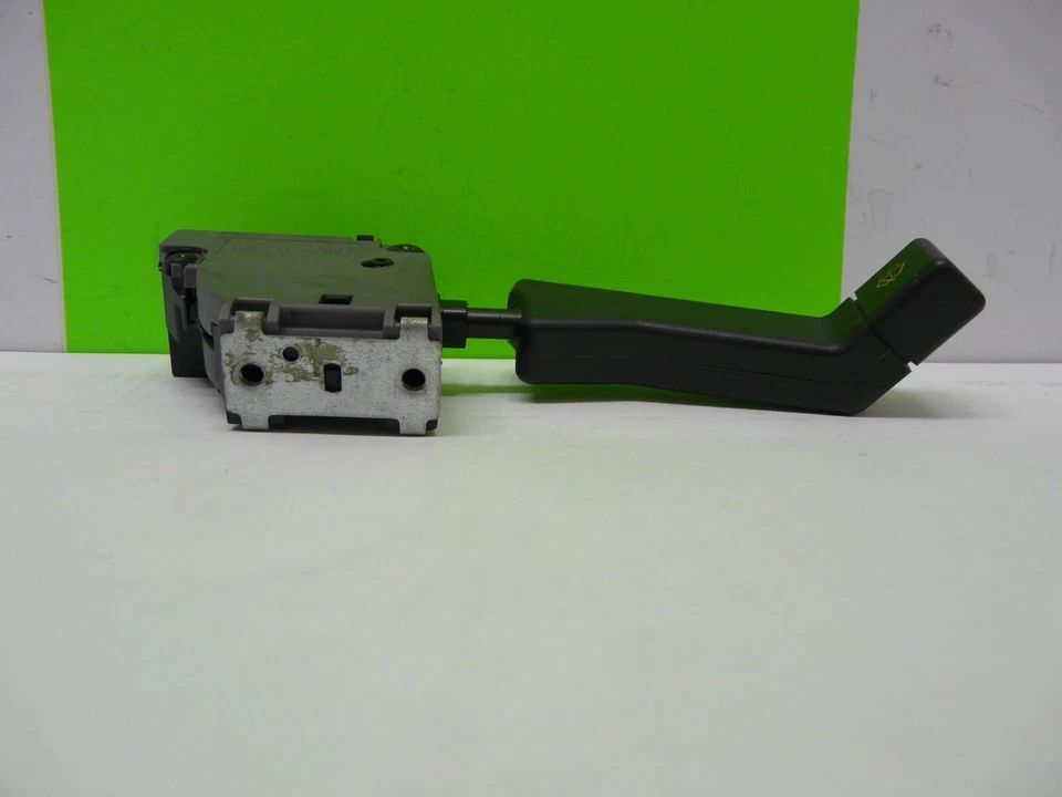 Interruptor Del Limpiaparabrisas Visión de la Señal 7700765710 Renault 21 Sedán Foto 3 de 4