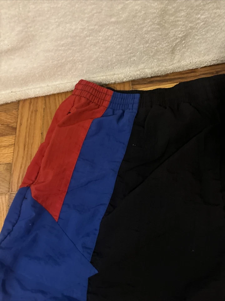 Bañador Reebok vintage para hombre XL negro azul rojo forrado de nailon ENVÍO GRATUITO Foto 4 de 4