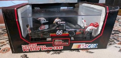 1:24 Scale, Pit Stop Showcase, Phillips #66 Ford, Die Cast Car In Original Box