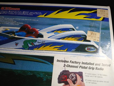 京商　ラジコン　ボート　Viper-R 99 Edition RARE Kyosho Viper-R Viper R Boat RC remote control R/C Radio w