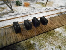 HO Roco Railroad Part Weathered Stacked Artillery  (4) #DP605 To Be Discontinued