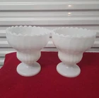 LOT OF 2 MINT CONDITION VINTAGE 8" WHITE MILK GLASS RIBBED PEDESTAL CANDY DISH