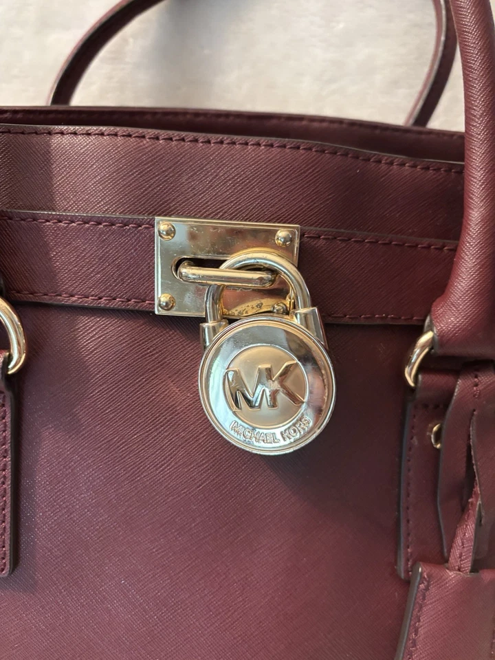 Michael Kors Hamilton Saffiano Leather Large North South Tote Lock & Key Merlot - Image 3 of 4