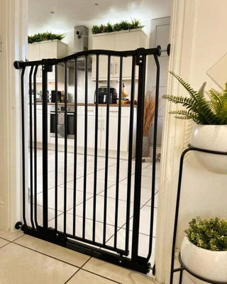 BETTACARE Safetots Premium Extra Tall and Wide Dog Gate Matt Black Pet Barrier 71cm-280cm