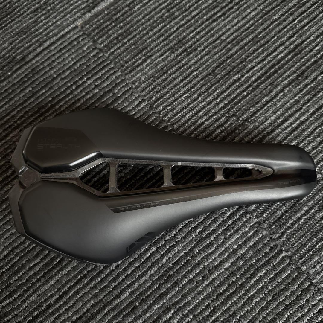Pro Stealth Team Carbon Road Bike Saddle Lightweight PU