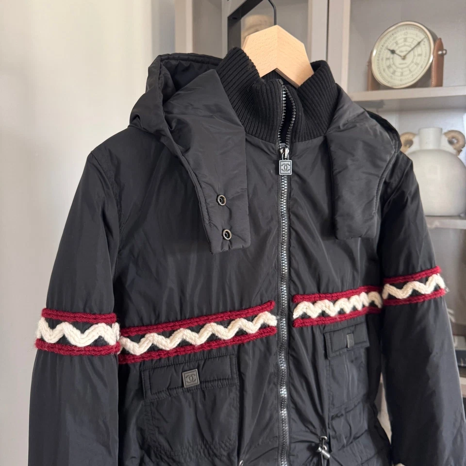 CHANEL Sport Down Filled Black Stitched Yarn Hooded Snow Jacket 36 Logo Zip Coat - Image 2 of 4