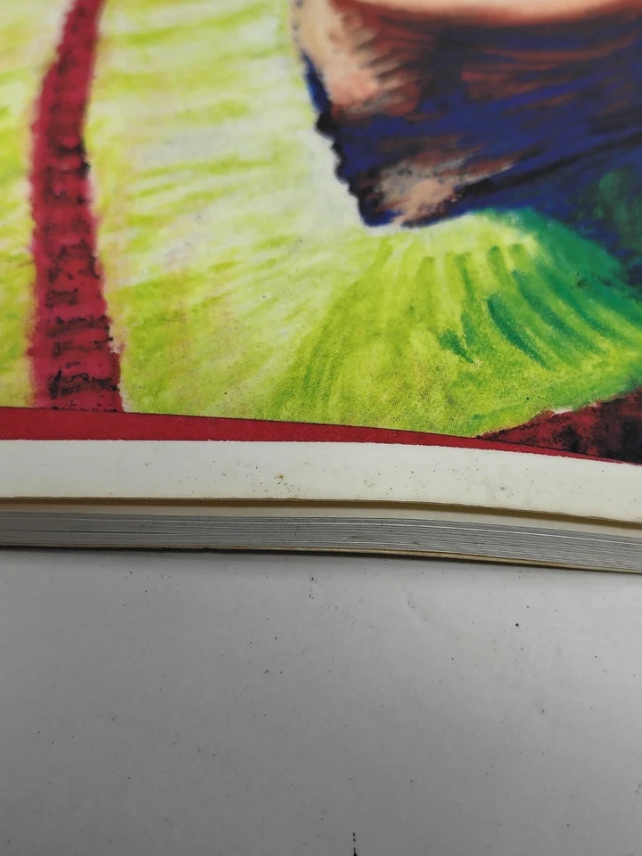 Hal Leonard Buddy Holly Guitar Tab Songbook With Notes And Tablature 1989 - Image 2 of 4