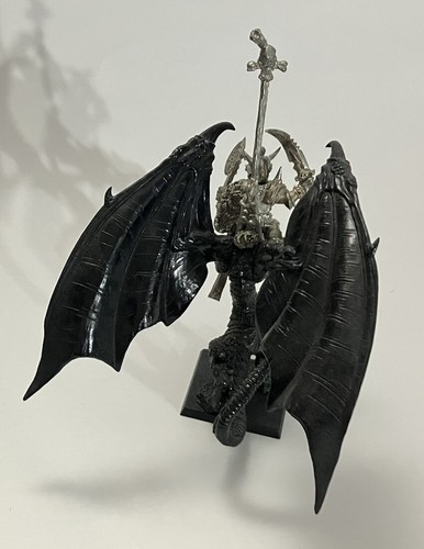 Warhammer Azhag the Slaughterer, OOP Rare Orcs miniature on wyvern - Picture 2 of 4