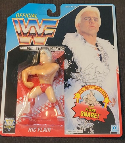 WWF/WWE Hasbro Ric Flair MOC Figure 1992 WWE NATUR...