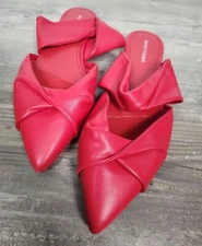 Marc Fisher Women's Sz. 10 Red Satera Pointed Toe Mule