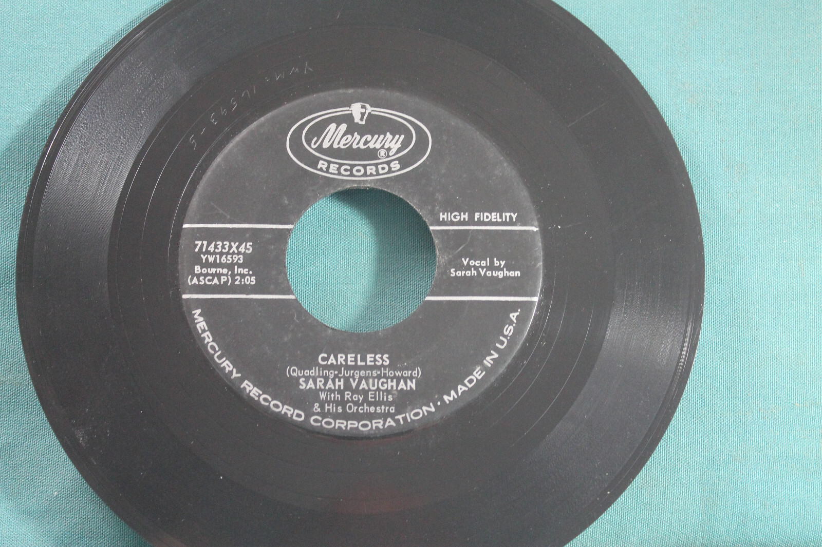 SARAH VAUGHAN---SEPARATE WAYS