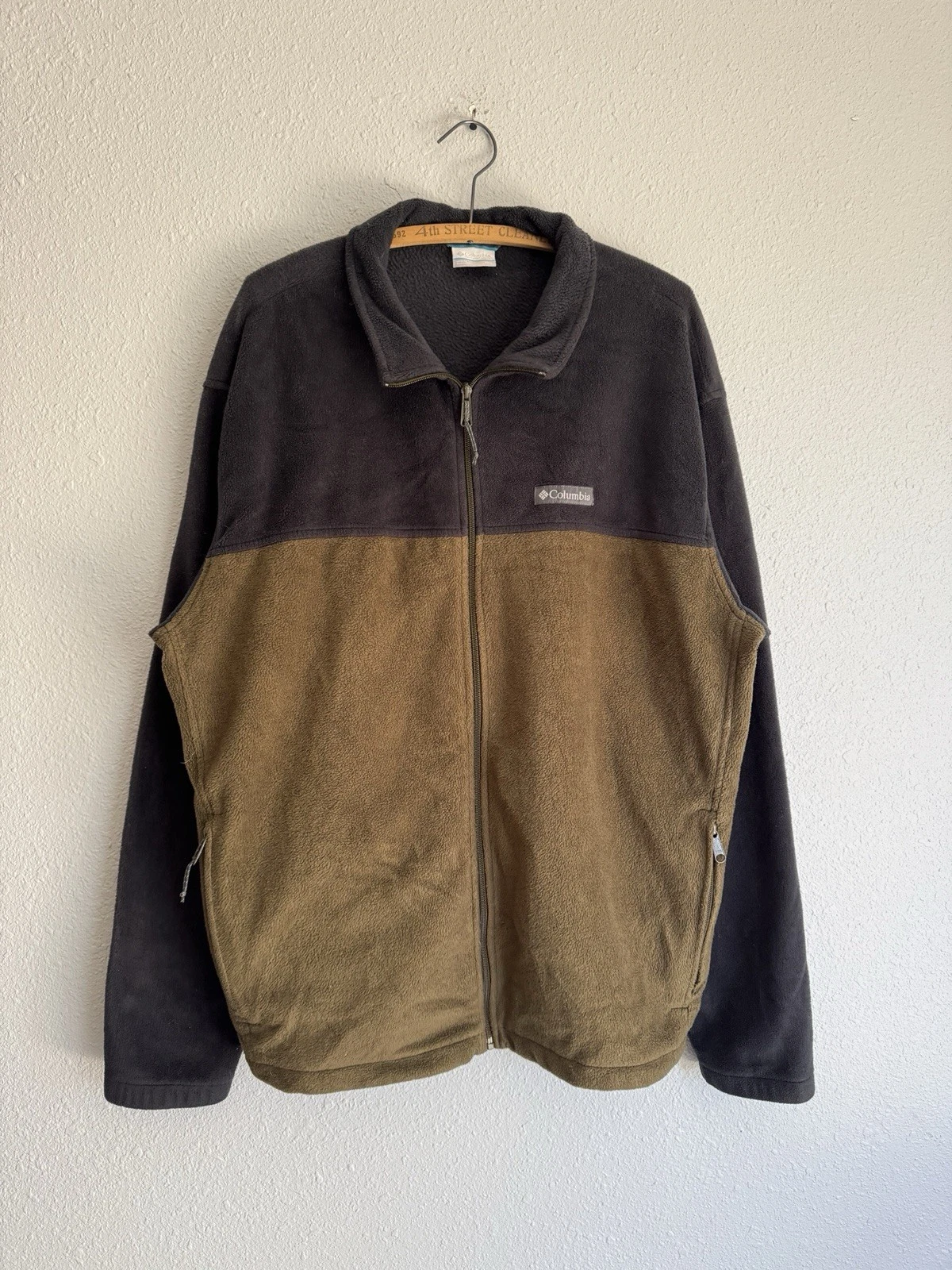 COLUMBIA Core Fleece Jacket Mens XXL Two Tone Zip Up Pockets Outdoor