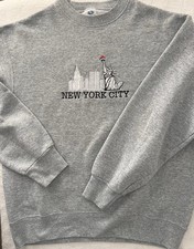 Vintage New York City Sweatshirt Mens Size L Gray Statue Of Liberty Twin Towers