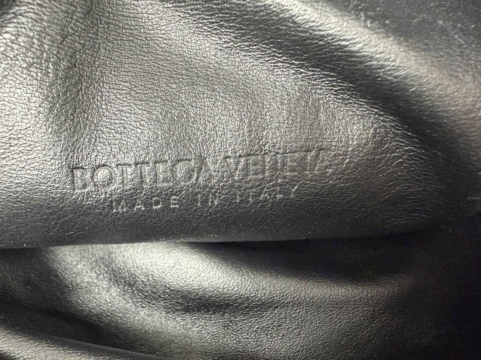 Bottega Veneta Jodie Small Bag in Black Intrecciato Leather D4 thumbnail 11