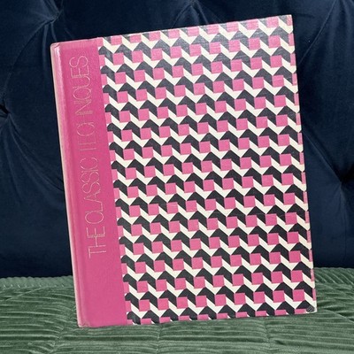 THE CLASSIC TECHNIQUES (The Art of Sewing Series by Time-Life) 1976 -Dressmaking