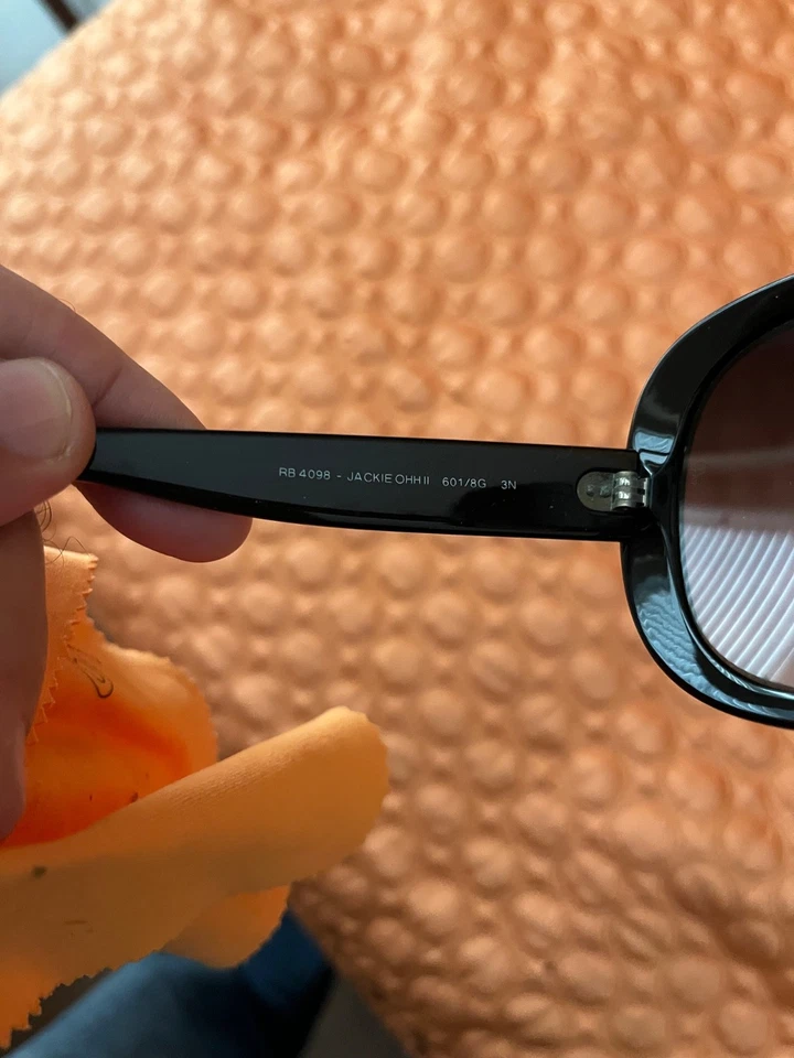 Ray-Ban Rb 4098 Jackie Ohh II occhiali da sole per donna - Immagine 3 di 3