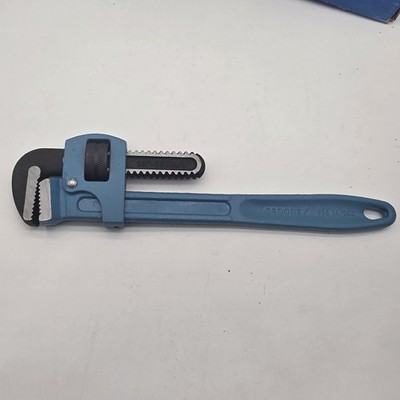 Gedore 227 14 Inch  L 2 In Cap. Cast Iron Straight Pipe Wrench New Open Box
