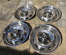 JAGUAR DAIMLER DOUBLE SIX 4 X WHEEL TRIMS GENUINE USED CLASSIC  PARTS