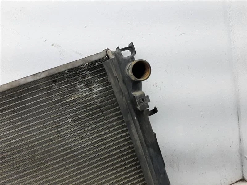 散热器标准任务 06-09 12-14 道奇充电器 05137692AA — 第 3/4 张图片