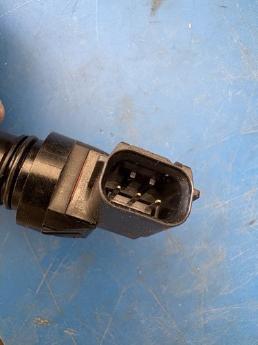 SUZUKI VITARA CHEVROLET TRACKER OEM CAMSHAFT POSITION SENSOR J5T23182M1 - Picture 2 of 4