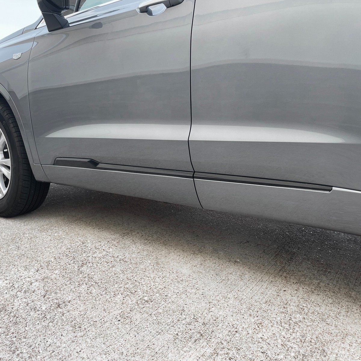 Cadillac XT5 Chrome Delete Kit: Blackout Vinyl Overlay (2017-2025