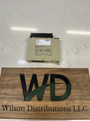 Omron C200H-OC225 Output Module 250VAC/24VDC 2A 