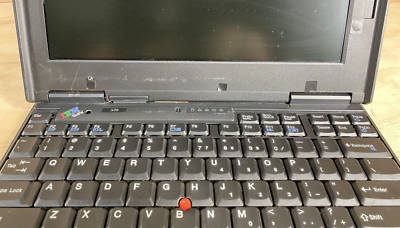 VINTAGE IBM ThinkPad 570 13