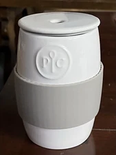 Pampered Chef Ceramic Microwave Egg Cooker with Silicone Sleeve, #1529