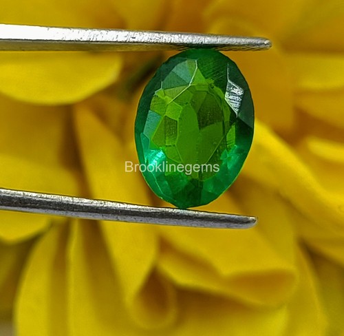 Lab-Created 5-7 Ct Zambia Green Emerald Heated Oval Shape Loose Gemstone 24N - Picture 3 of 5