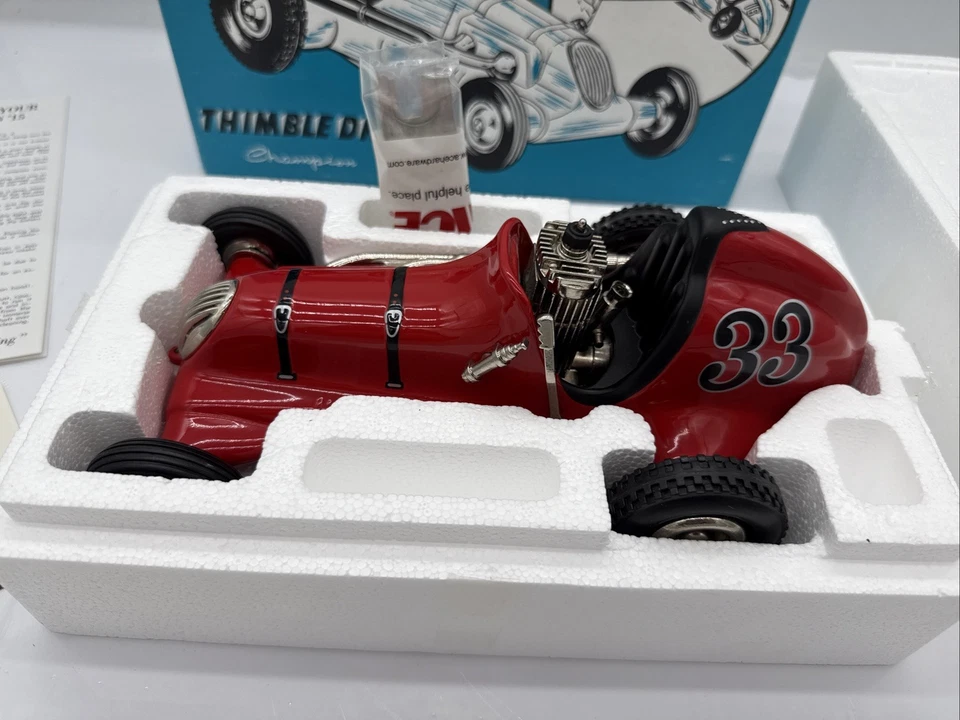 Thimble Drome Champion Nylint 33 Never Used. Open Box. Certificate 3421/5000 - Image 2 of 4