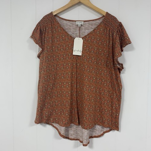 Wonderly Plus Size 2X V-Neck Top Flutter Sleeves Floral Print Women's