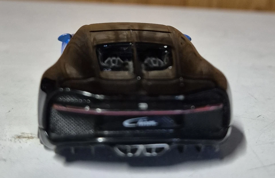 Bburago Bugatti Chiron 1/43 miniature voiture bleu/noir supercar - Photo 4/4
