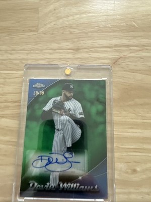 2025 Topps Chrome Devin Williams chromcography 