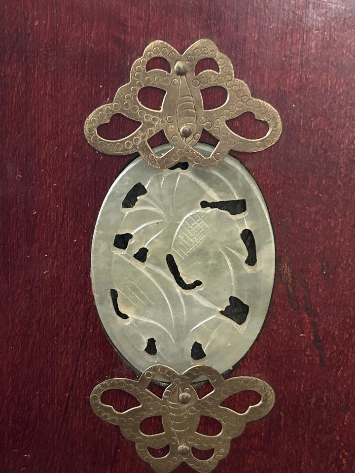 🔥古董中国珠宝盒雕刻玉装饰木质黄铜带锁 — 第 3/4 张图片