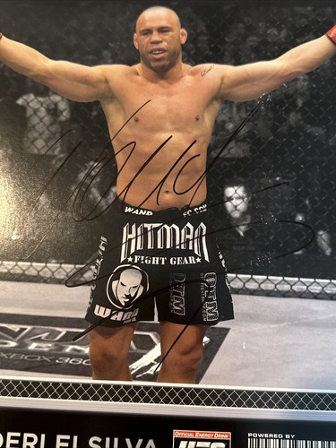 WANDERLEI The Axe Murderer SILVA Signed Autograph 8.5x11 Photo UFC Pride MMA - Picture 2 of 2