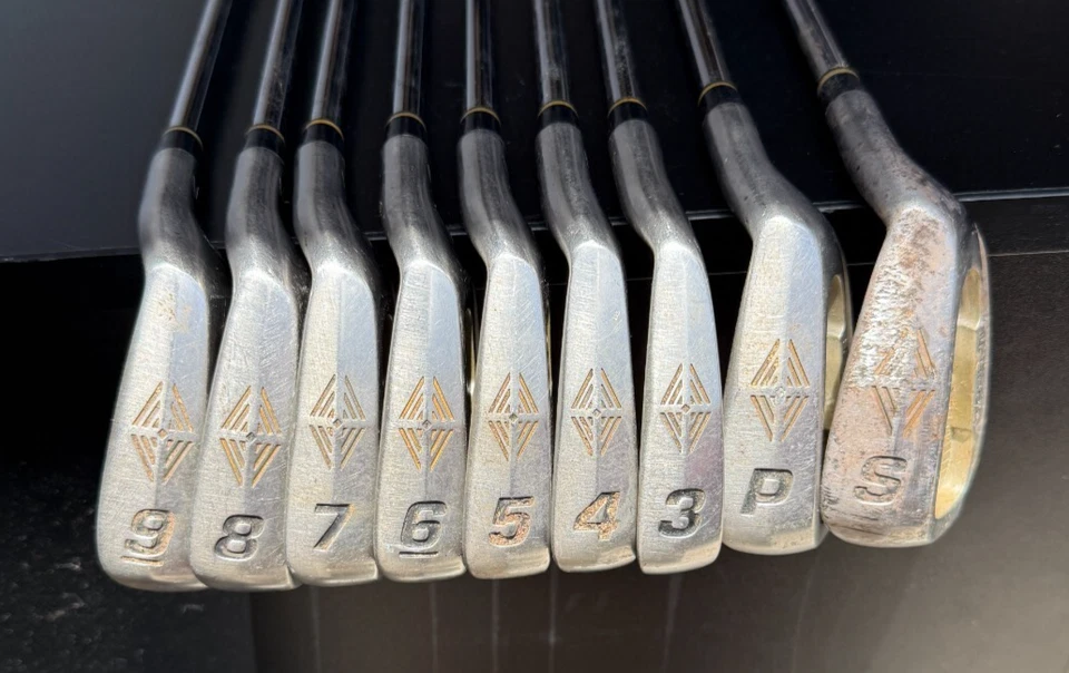 JUEGO DE HIERROS TOP FLITE TOUR TI 3-9 SW PW S-300 Acero Derecha Foto 2 de 4