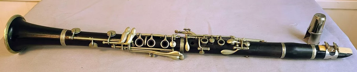 Lafayette clarinet 2024