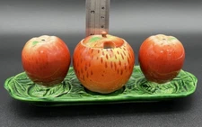 Vintage Maruhon Ware Apple Salt & Pepper Shaker Condiment Set - Japan (no spoon)