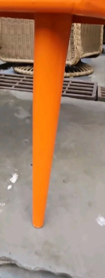 Mesa auxiliar vintage retro de mediados de siglo moderna de madera NARANJA 23,5x15,5x15 Foto 3 de 4