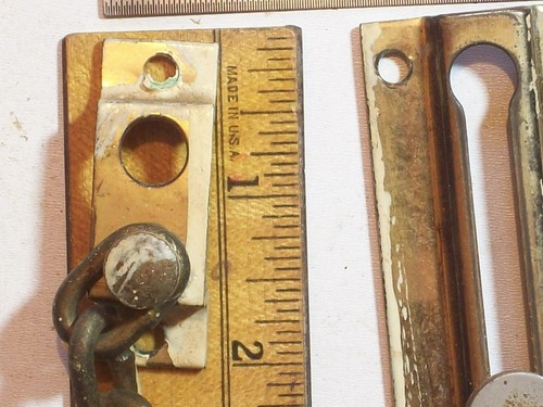 Hardware CHAIN DOOR LOCK WITH BRASS USED WITH PAINT - Picture 4 of 7