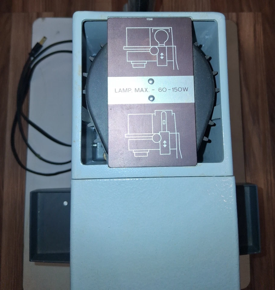 AMPLIADOR DE FOTOS DURST M600 CUARTO OSCURO Y SOPORTE PARA COPIA DE CÁMARA, lente, indicador de enfoque Foto 4 de 4