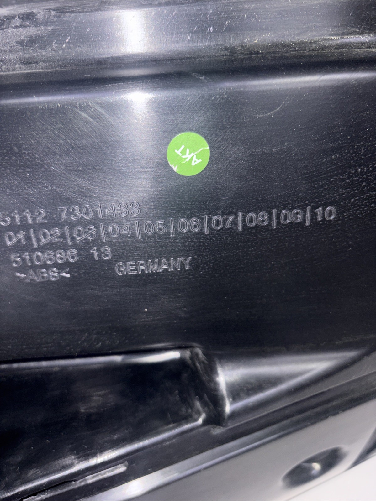 Rolls-Royce Wraith 2012-2019 Left Guide