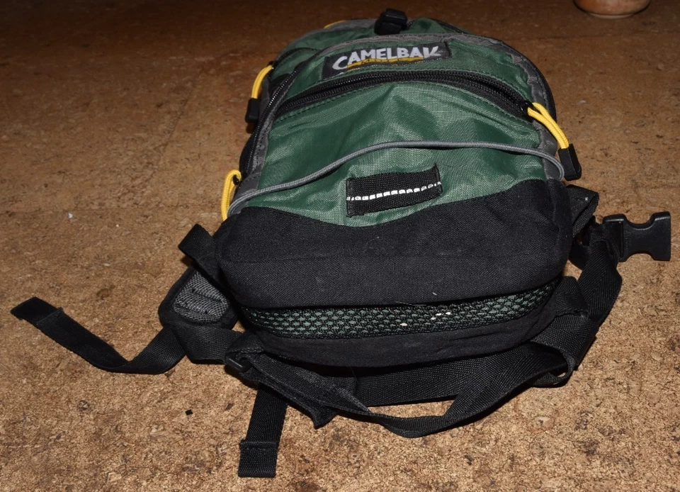 Rucksack, Camelbak, "M.U.L.E.", neuwertig - Bild 4 von 4