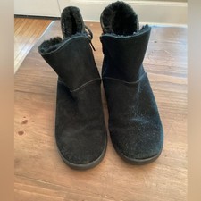 KOOLABURRA BY UGG SHAZI MINI BOOTS BLACK SIZE 8 SUEDE  WOOL SIDE ZIP BOOTS