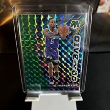 2022-23 Panini Mosaic #8 De'Aaron Fox Give and Go Mosaic Green