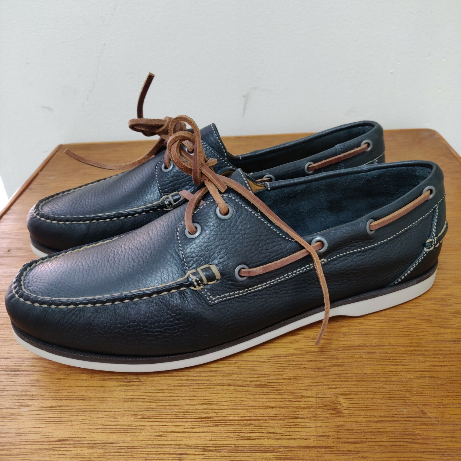 peter millar boat shoes